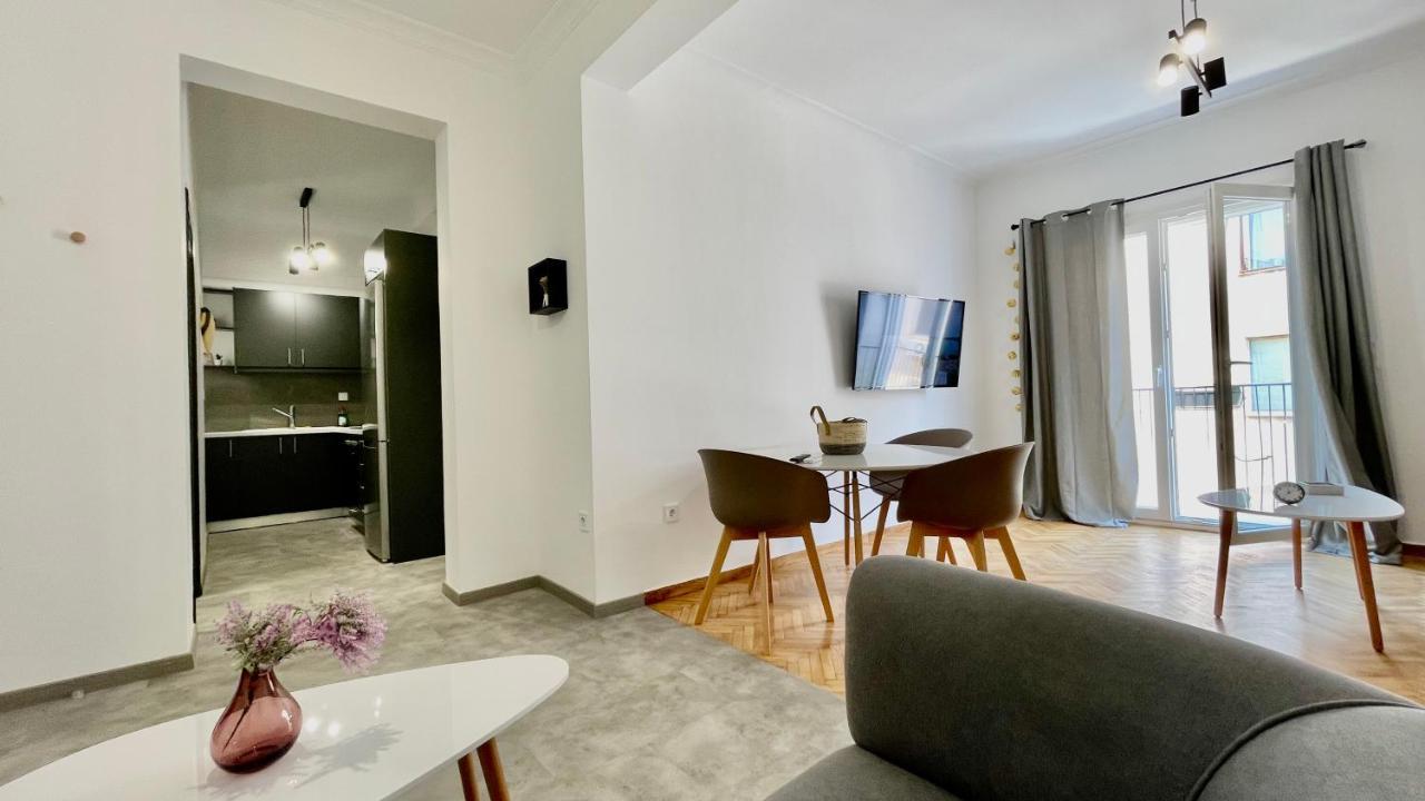 Gorgeous Renovated Apt. Close To Metro And Cultural Sites! Atenas Exterior foto