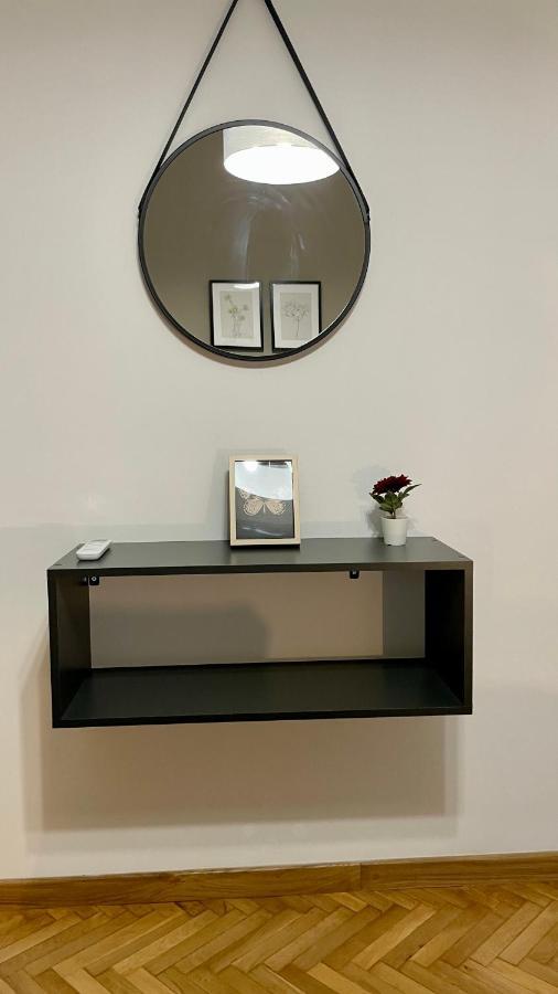 Gorgeous Renovated Apt. Close To Metro And Cultural Sites! Atenas Exterior foto