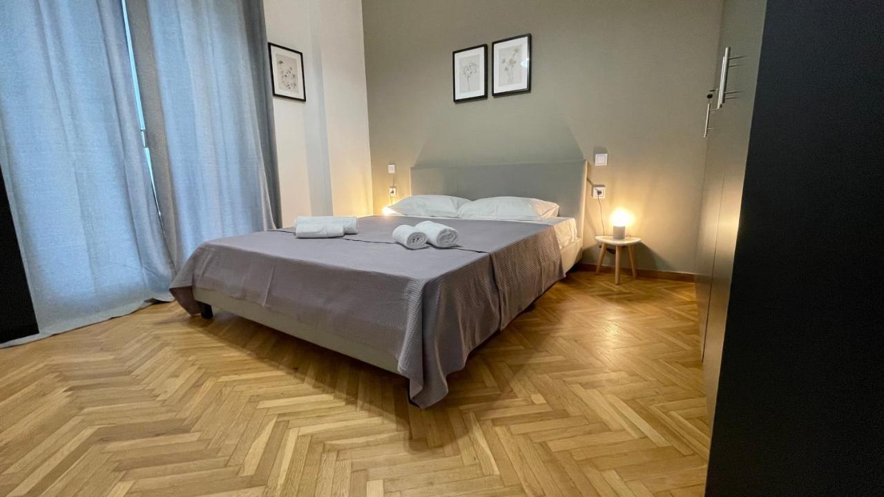Gorgeous Renovated Apt. Close To Metro And Cultural Sites! Atenas Exterior foto