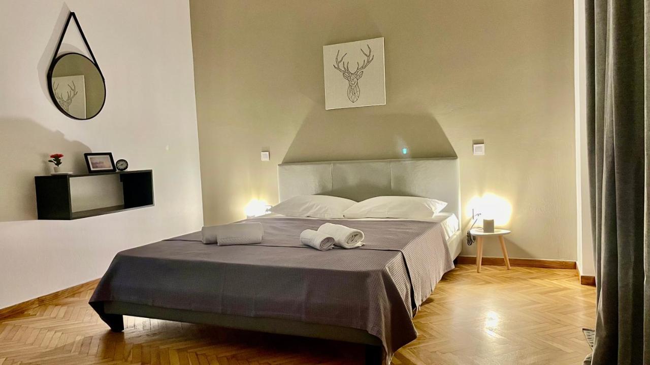 Gorgeous Renovated Apt. Close To Metro And Cultural Sites! Atenas Exterior foto