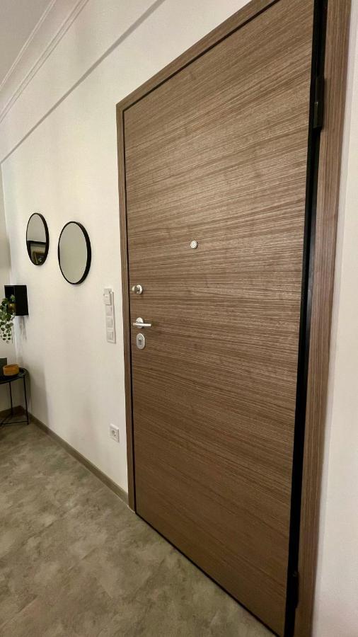 Gorgeous Renovated Apt. Close To Metro And Cultural Sites! Atenas Exterior foto